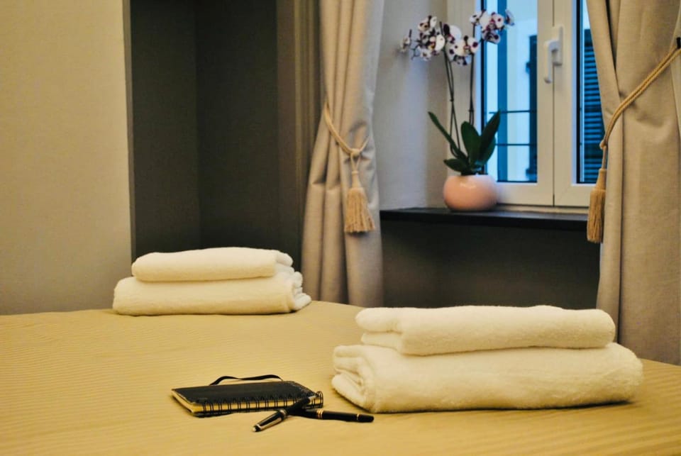 Locanda San Tomaso Affittacamere Bed and Breakfast in Pietra Ligure