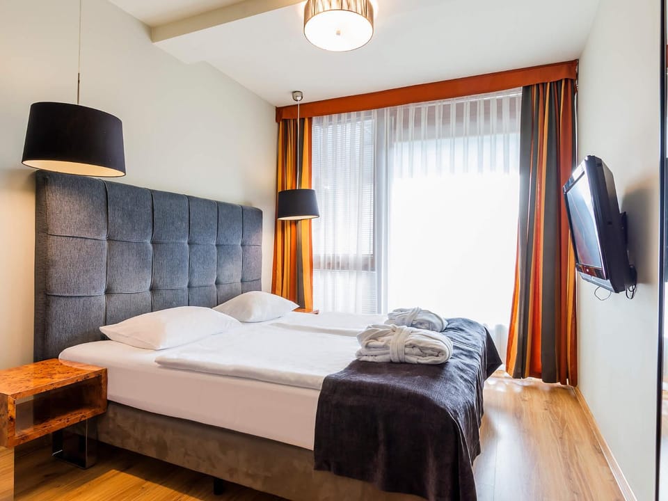 TV and multimedia, Bedroom