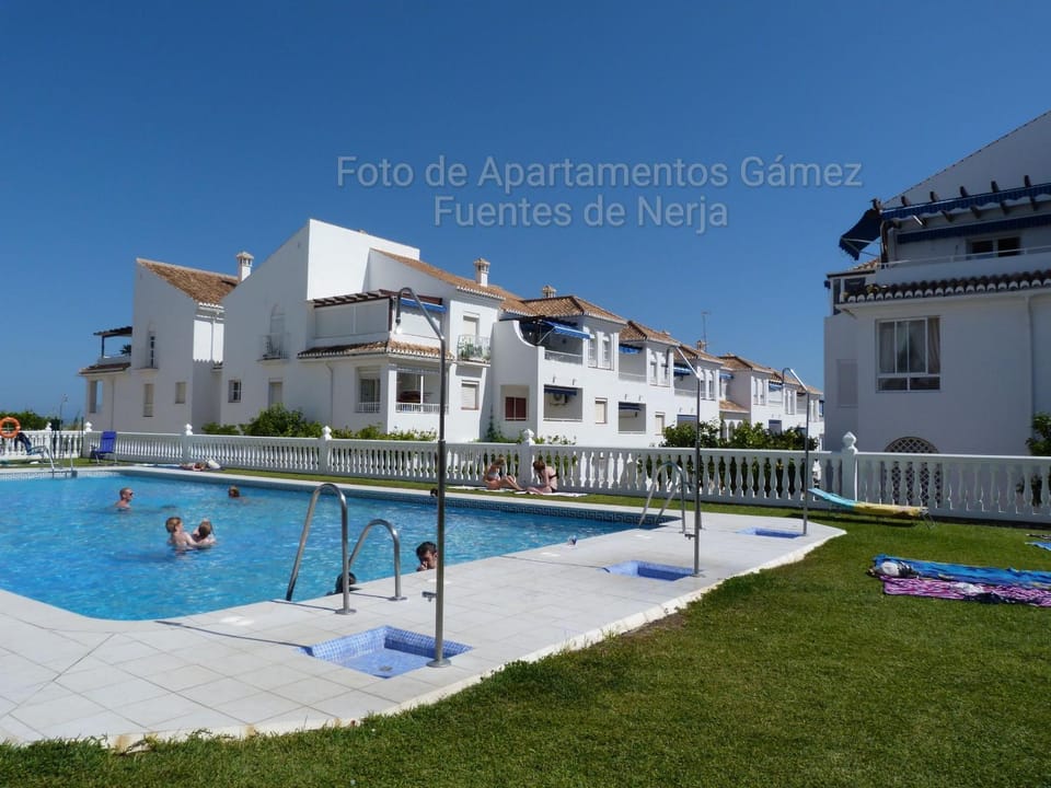 Property building, Pool view, Swimming pool