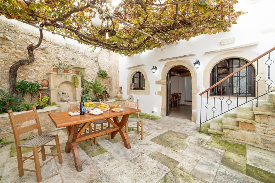 Patio, Day