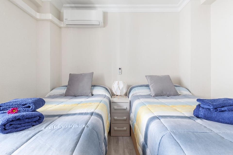 Fantastico apto recién 2 hab-Sevilla-Triana Apartment in Seville