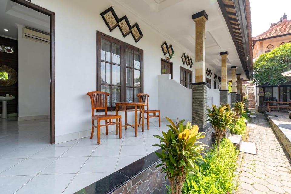 Property building, Balcony/Terrace