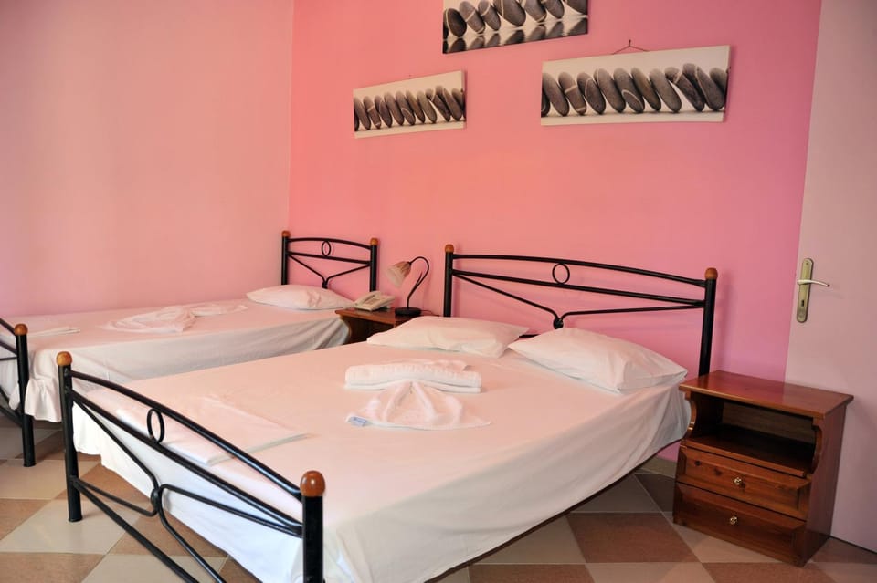 Karatzas Apartment in Decentralized Administration of the Aegean