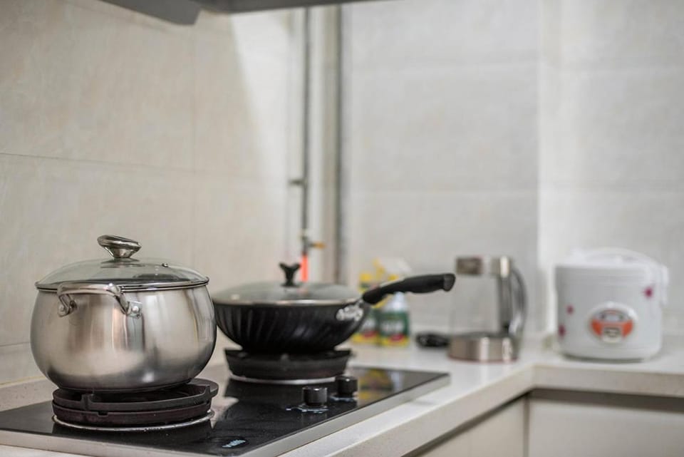 LuoYang XiGong.ShengLong Square.Locals Apartment.00174940 Locals Apartment 00174940 Apartment in China