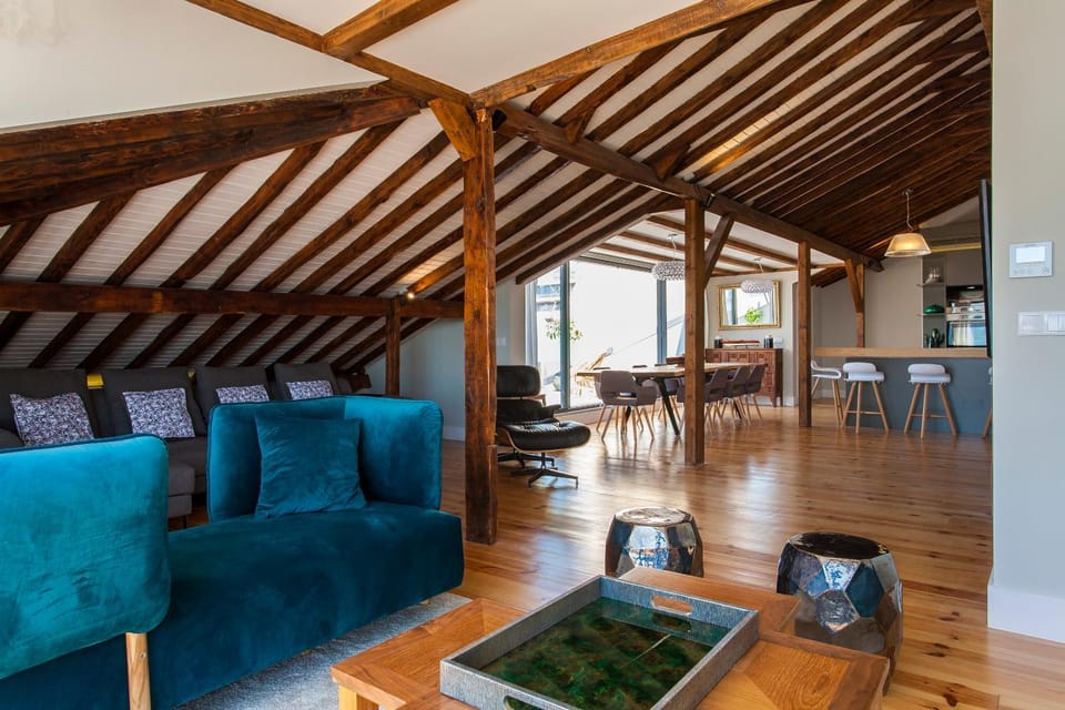 LuxLapa Duplex Apartment in Lisbon