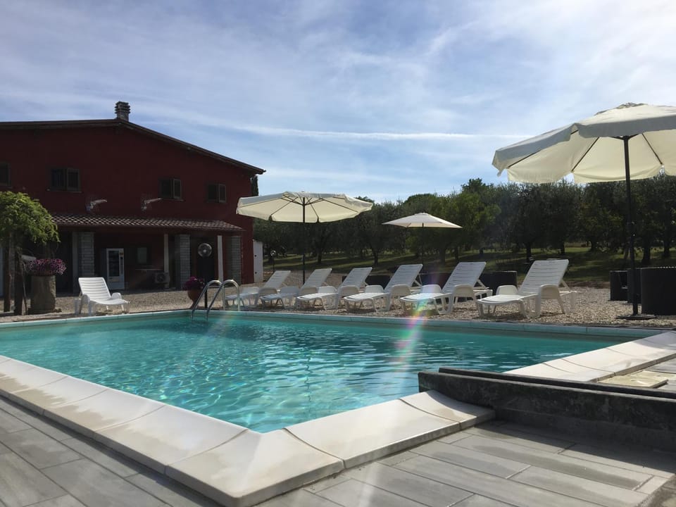 CASALE ANTICO SOBBORGO House in Umbria