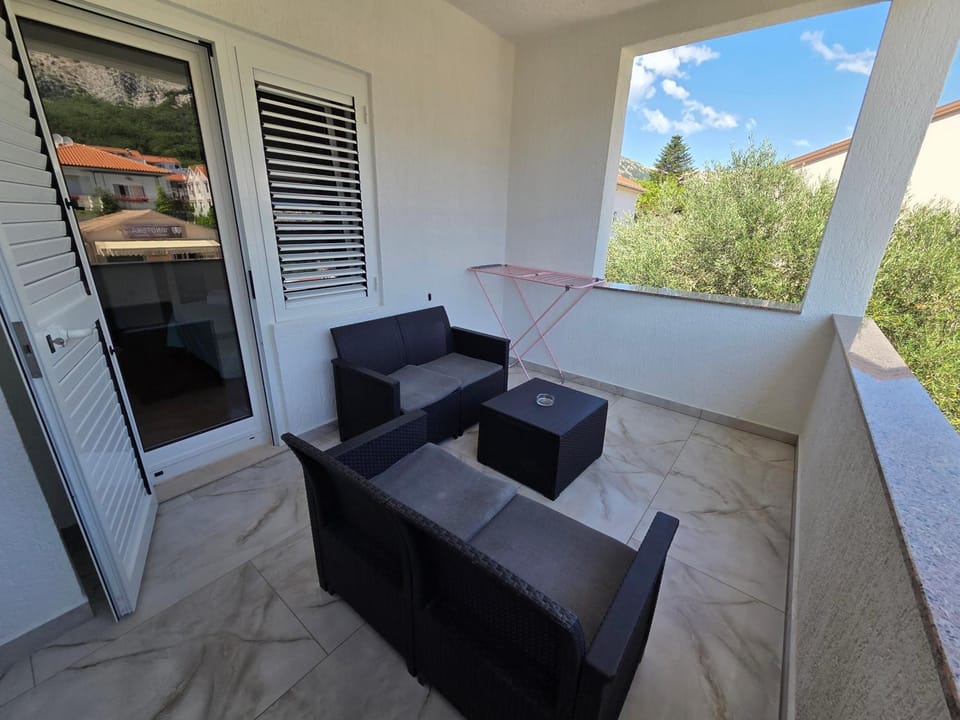 Day, Balcony/Terrace