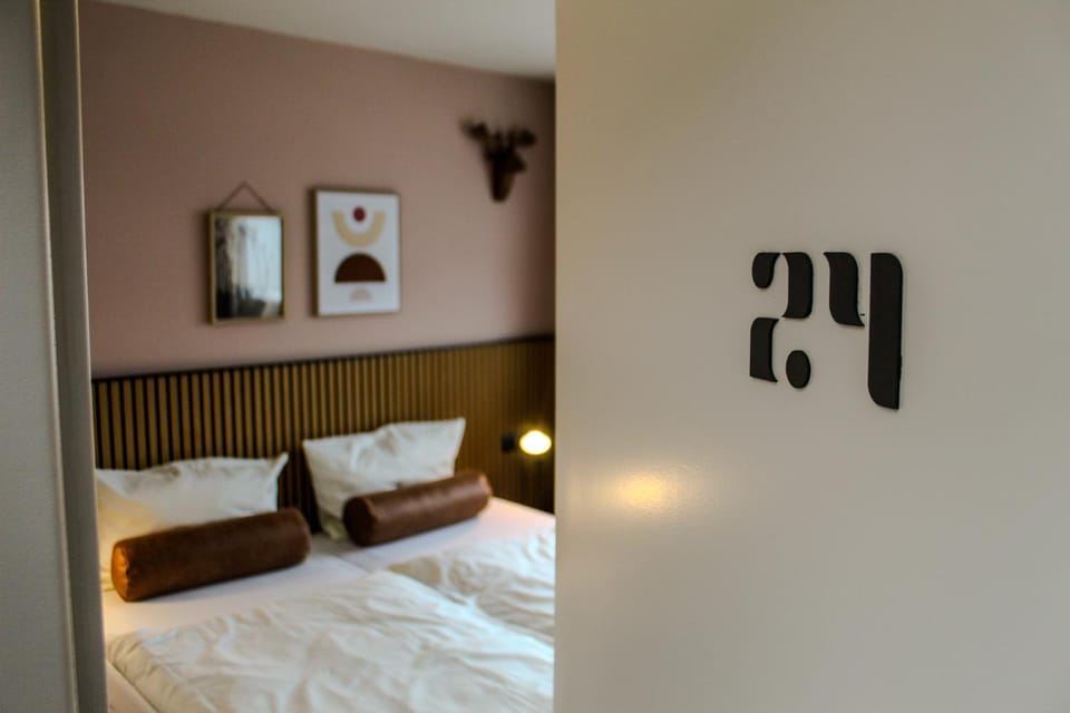 Airport Hotel Jägerhof Weeze Hotel in Limburg (province)