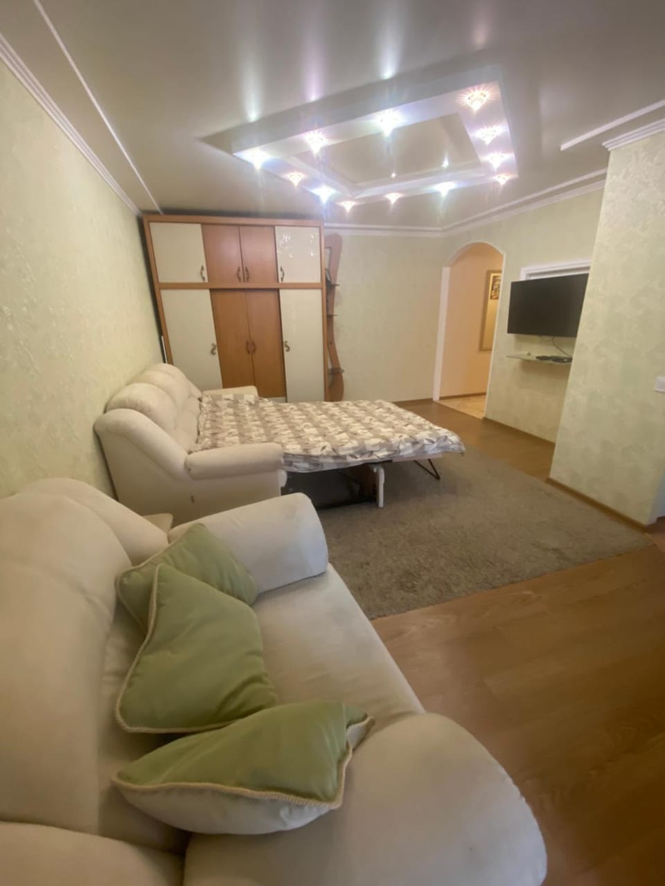 Красивая дизайнерская квартира возле метро Бот. сад Apartment in Kharkiv