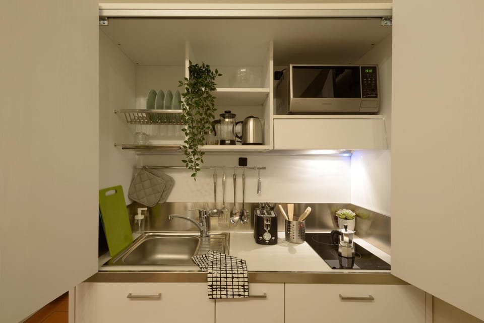 Kitchen or kitchenette, stove