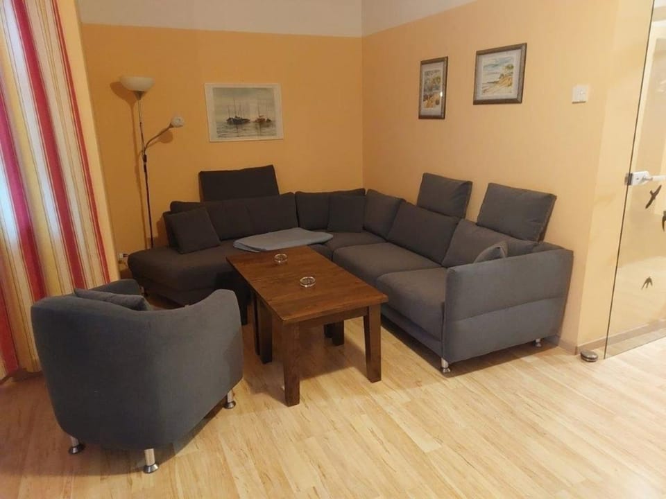 Haus Marleen EG, FW 1 Apartment in Zingst