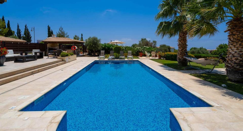 Garden, Balcony/Terrace, Swimming pool