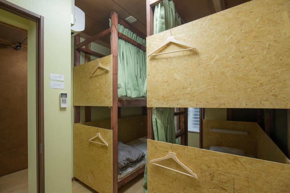 woodon Bed and Breakfast in Osaka