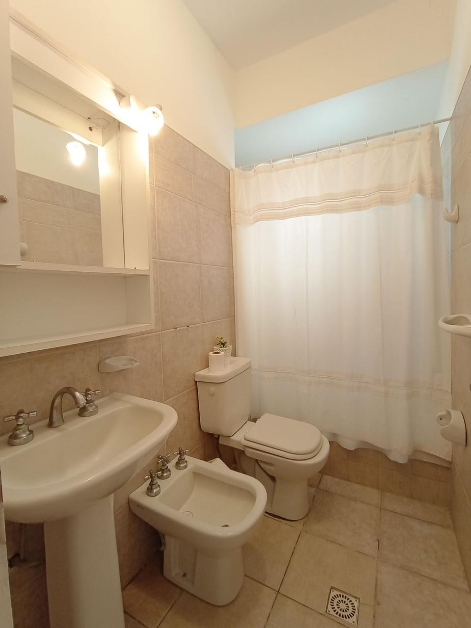Shower, Bathroom, bidet