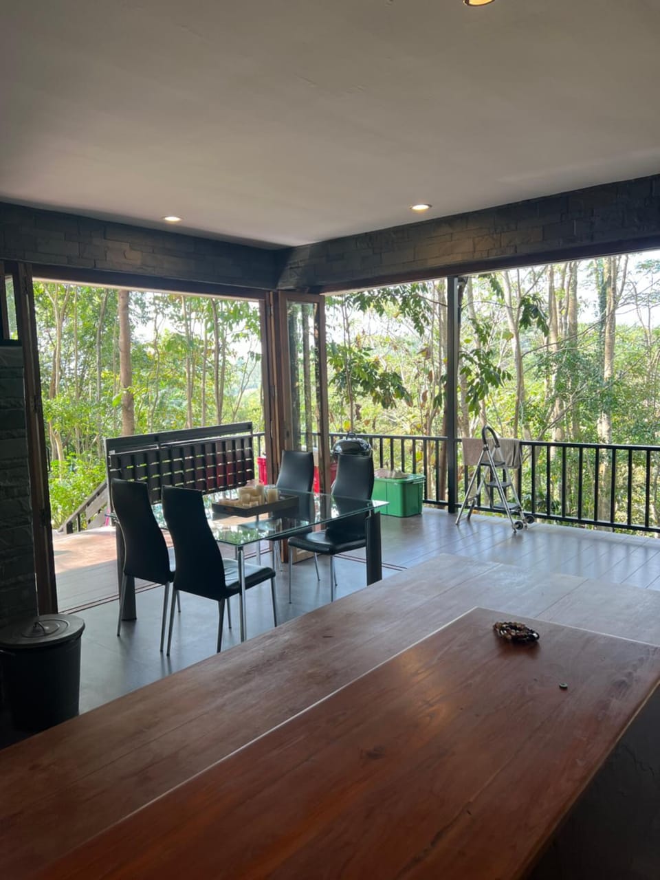 View (from property/room), Balcony/Terrace, Dining area