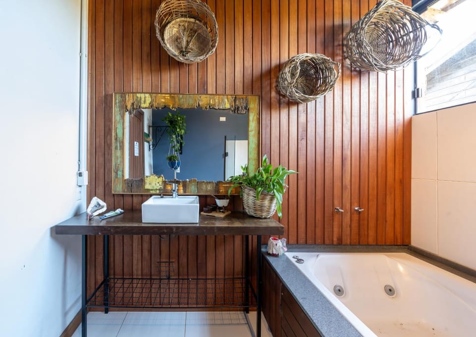 Hot Tub, Bathroom, Bath