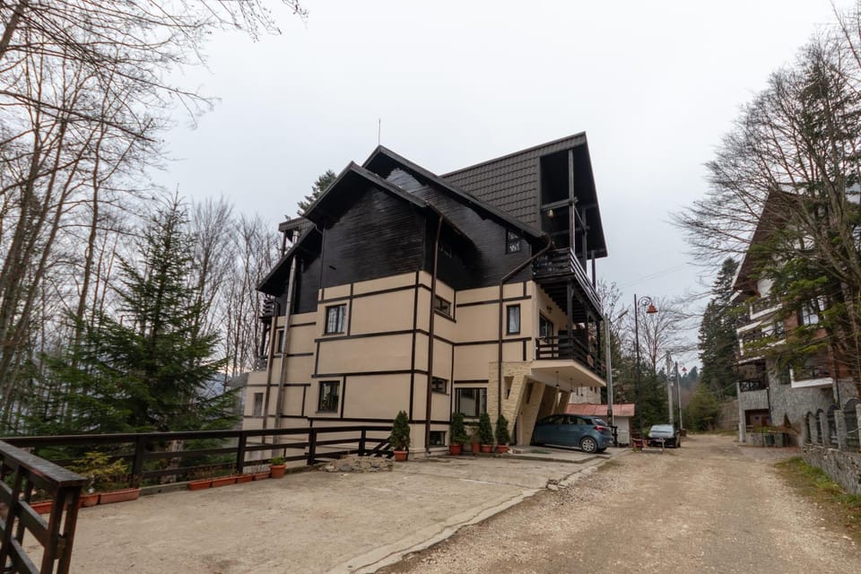 Property building, Parking