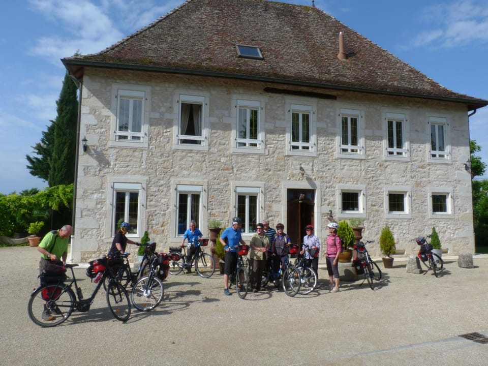 Property building, People, Cycling, group of guests
