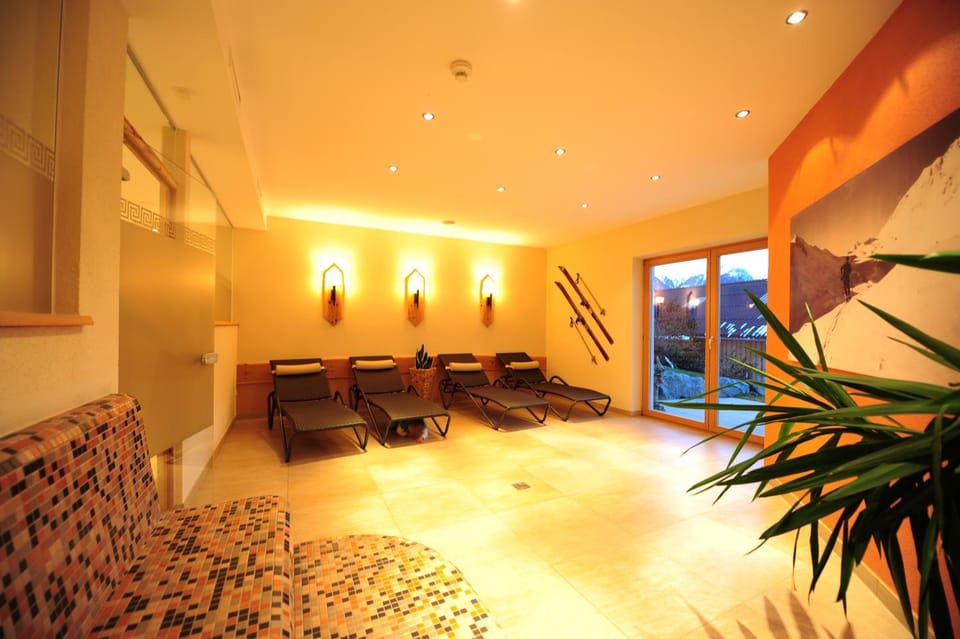 Sauna, Spa and wellness centre/facilities