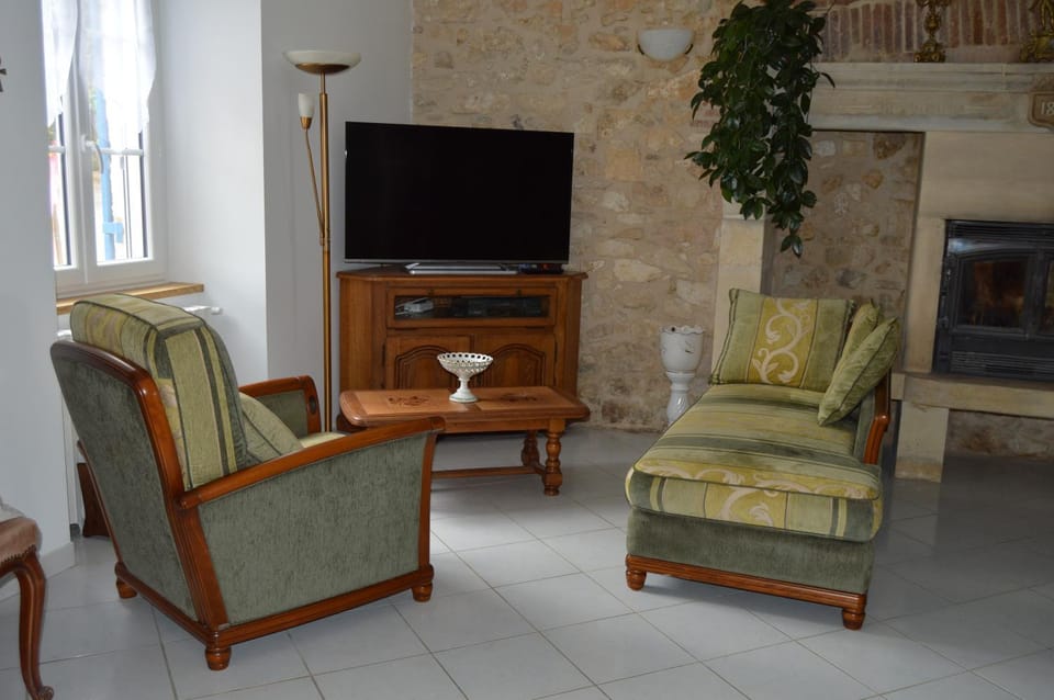 Lounge or bar