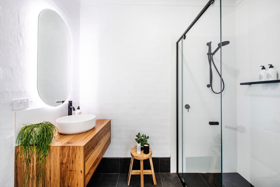 Shower, Toilet, Bathroom, Photo of the whole room