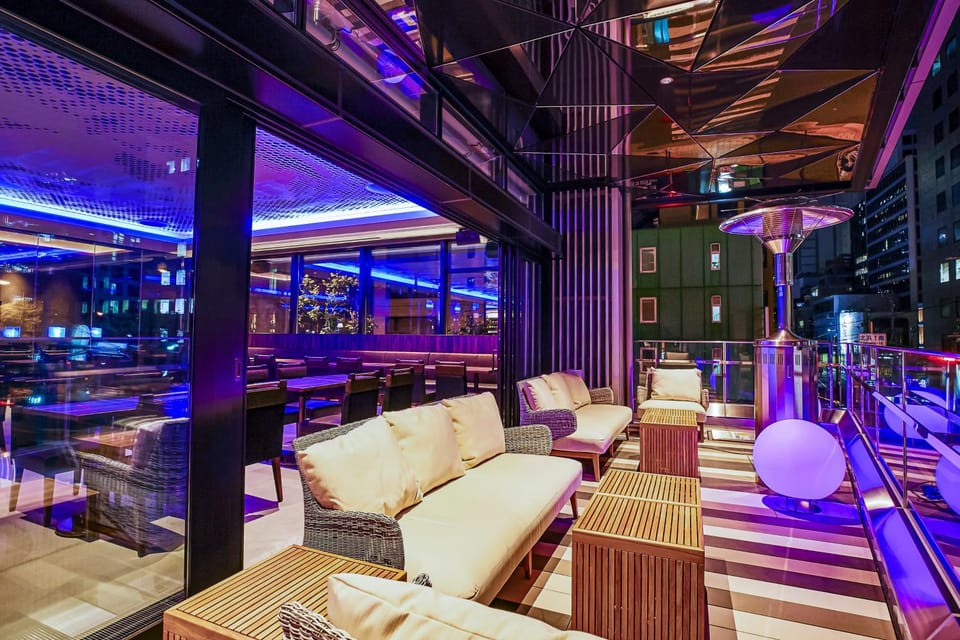 Patio, Nightclub / DJ, Balcony/Terrace, Lounge or bar