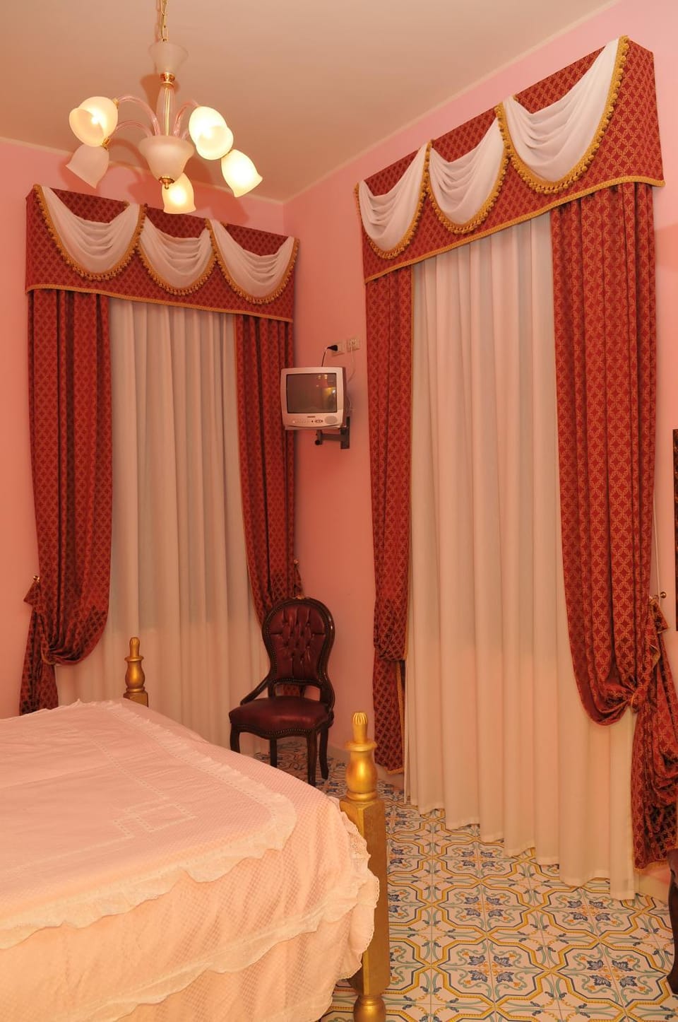 Albergo Roses Apartment hotel in Paola