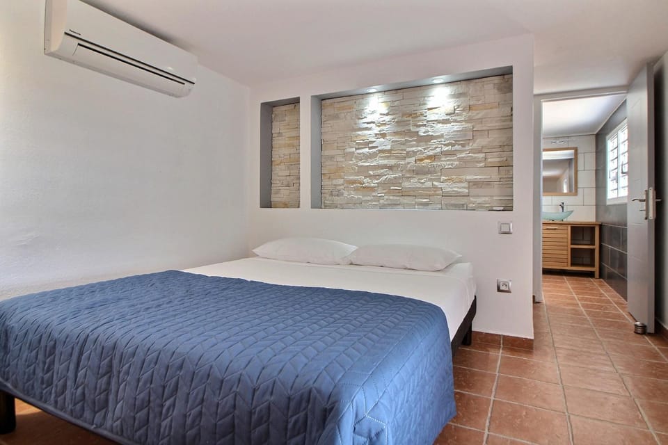 Appartement THOMANA , jacuzzi privé, plage à 200 m Apartment in Grande-Terre, Guadeloupe