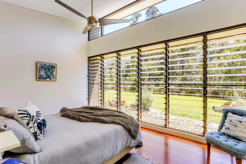 Calanthe Acreage - Doonan House in Sunshine Coast