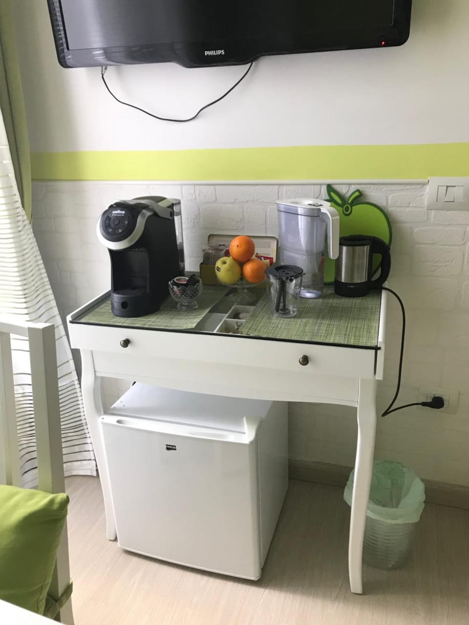 Coffee/tea facilities, Decorative detail, Bedroom, Buffet breakfast, Italian breakfast