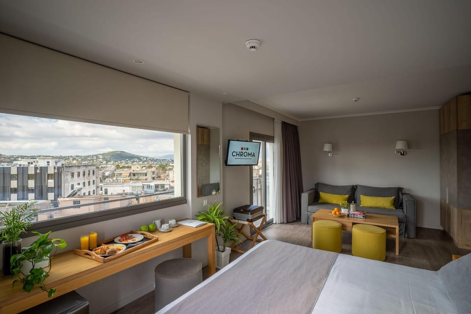 Bed, View (from property/room), Bedroom, City view, Mountain view, Street view