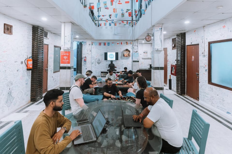 Communal lounge/ TV room