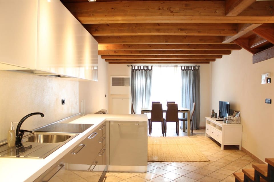 Kitchen or kitchenette, Living room, Seating area