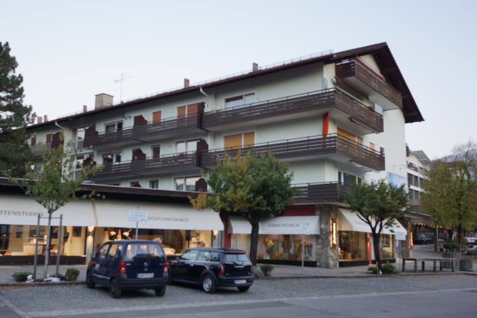 Sunny 1-room apartment near railway station Apartment in Garmisch-Partenkirchen