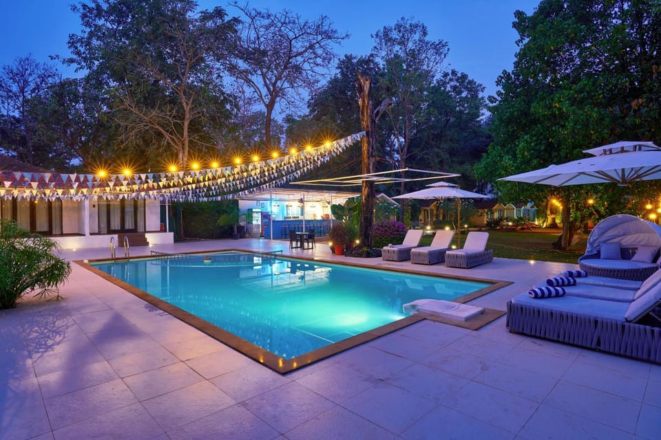 Swimming pool, Swimming pool