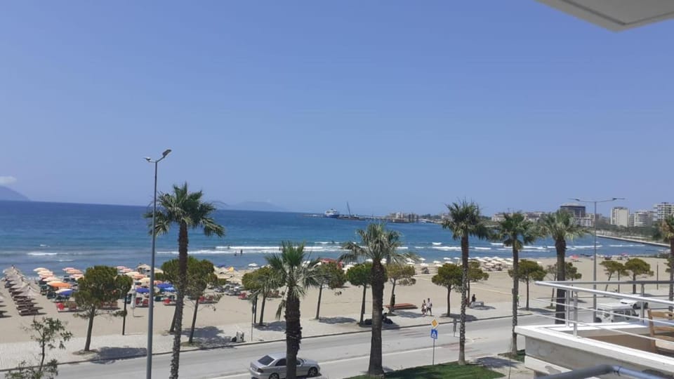 SEAVIEW APARTMENT LUNGOMAR n Apartment in Vlorë