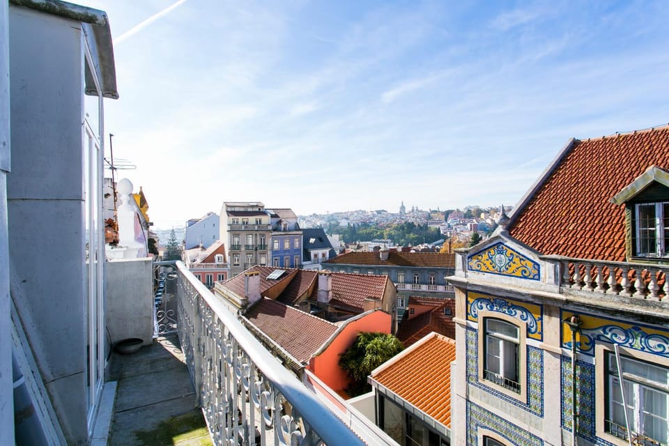 Balcony/Terrace, City view, River view