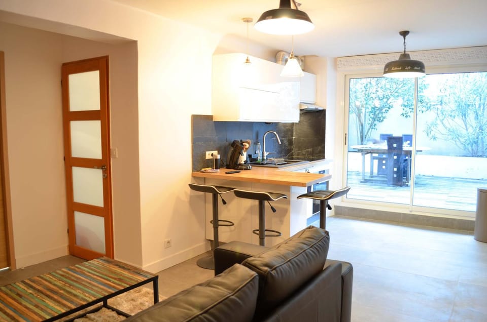 Kitchen or kitchenette, Living room, Decorative detail, Dining area, Garden view