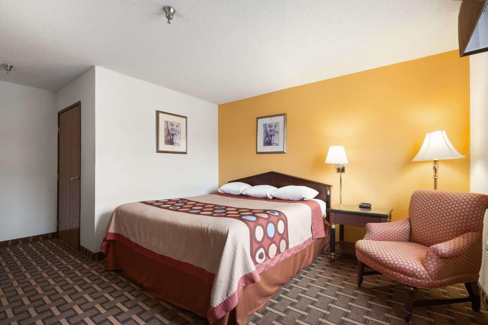 Photo of the whole room, On site