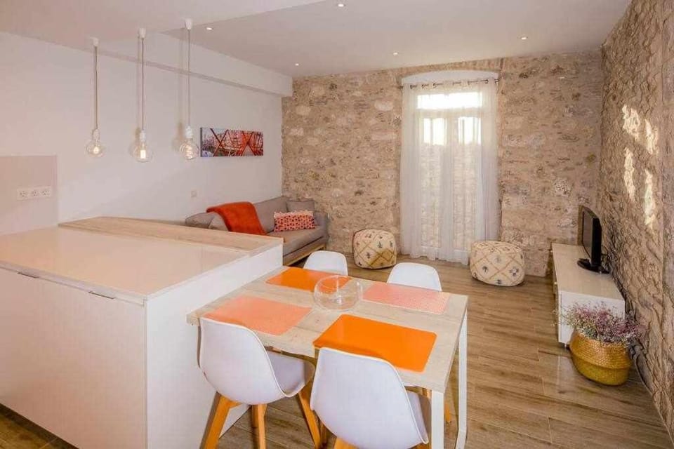 Apartamento histórico en el Barri Vell, Girona Apartment in Girona