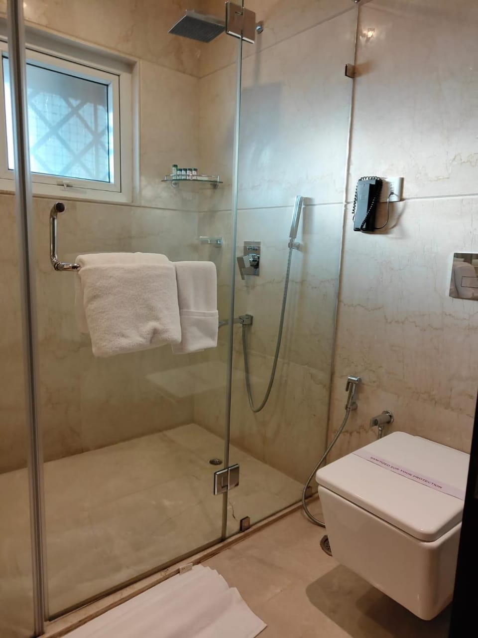 Toilet, Property building