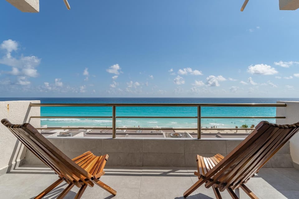 Balcony/Terrace, Beach, Sea view
