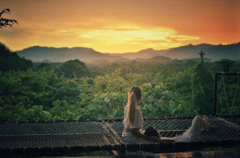 Tanoshi Glamping In Khao Sok Luxury tent in Khlong Sok