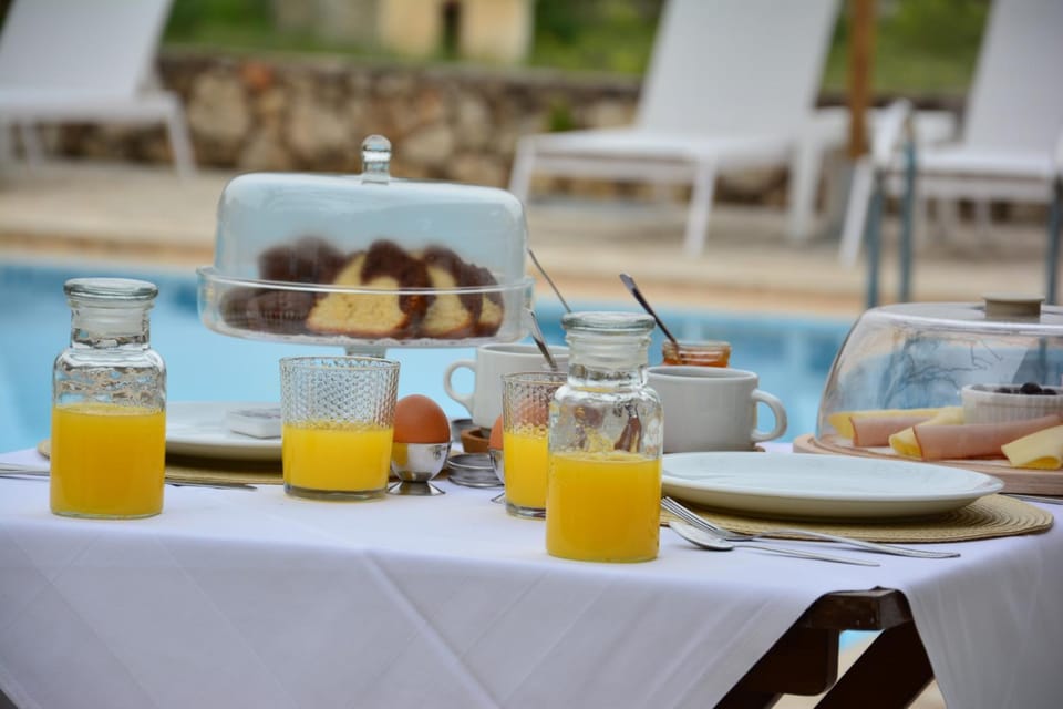 Food and drinks, Food, Pool view, Breakfast, Continental breakfast