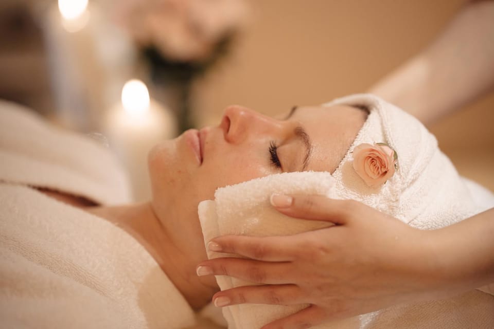 Massage, Spa and wellness centre/facilities