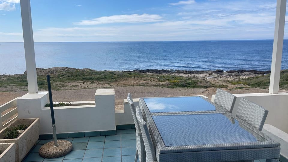 Casa Direttamente sul mare House in Marina di Mancaversa-Giannelli