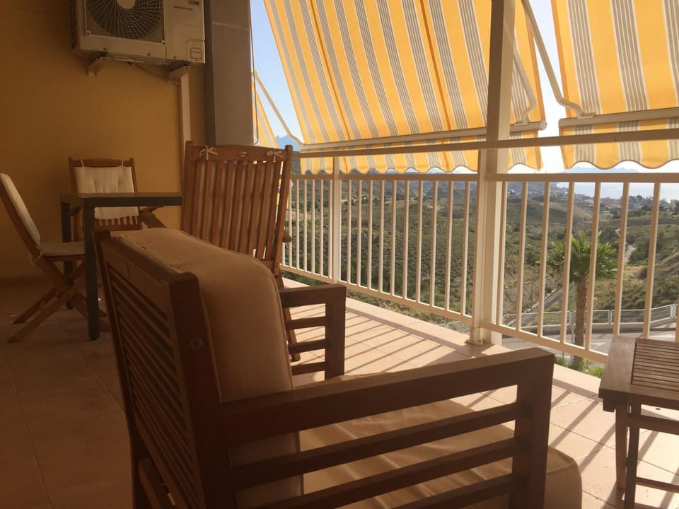 2 dorm.A/A.Vista mar.WiFi.Gym.Sauna.Terraza.Parking. Apartment in Alacantí
