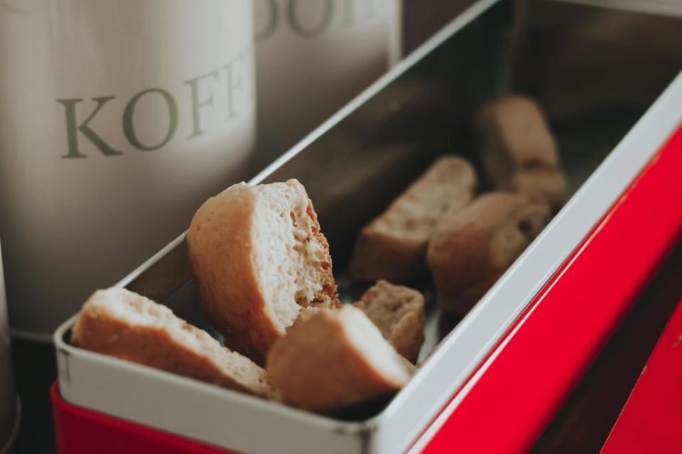 Food and drinks, Food