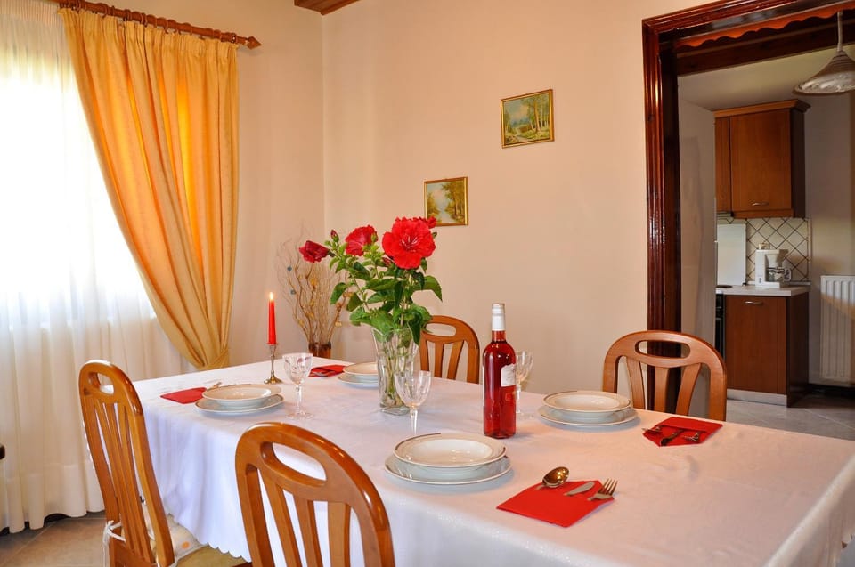 Property building, Dining area