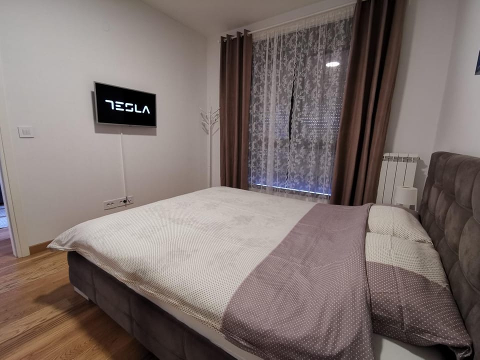 TV and multimedia, Bedroom
